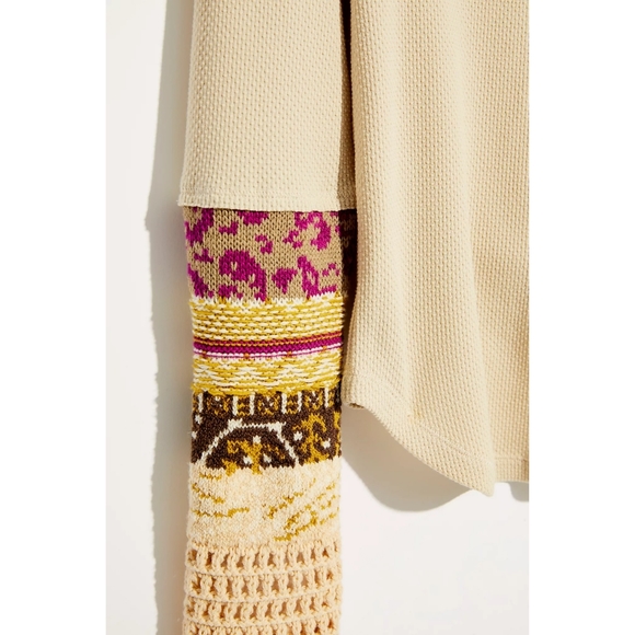 Free People In The Mix Cuff Top - Picture 7 of 16